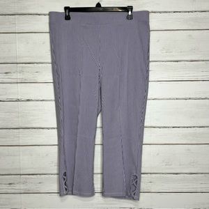 89th & Madison Blue White Stripe Crop Pants Size 1X
